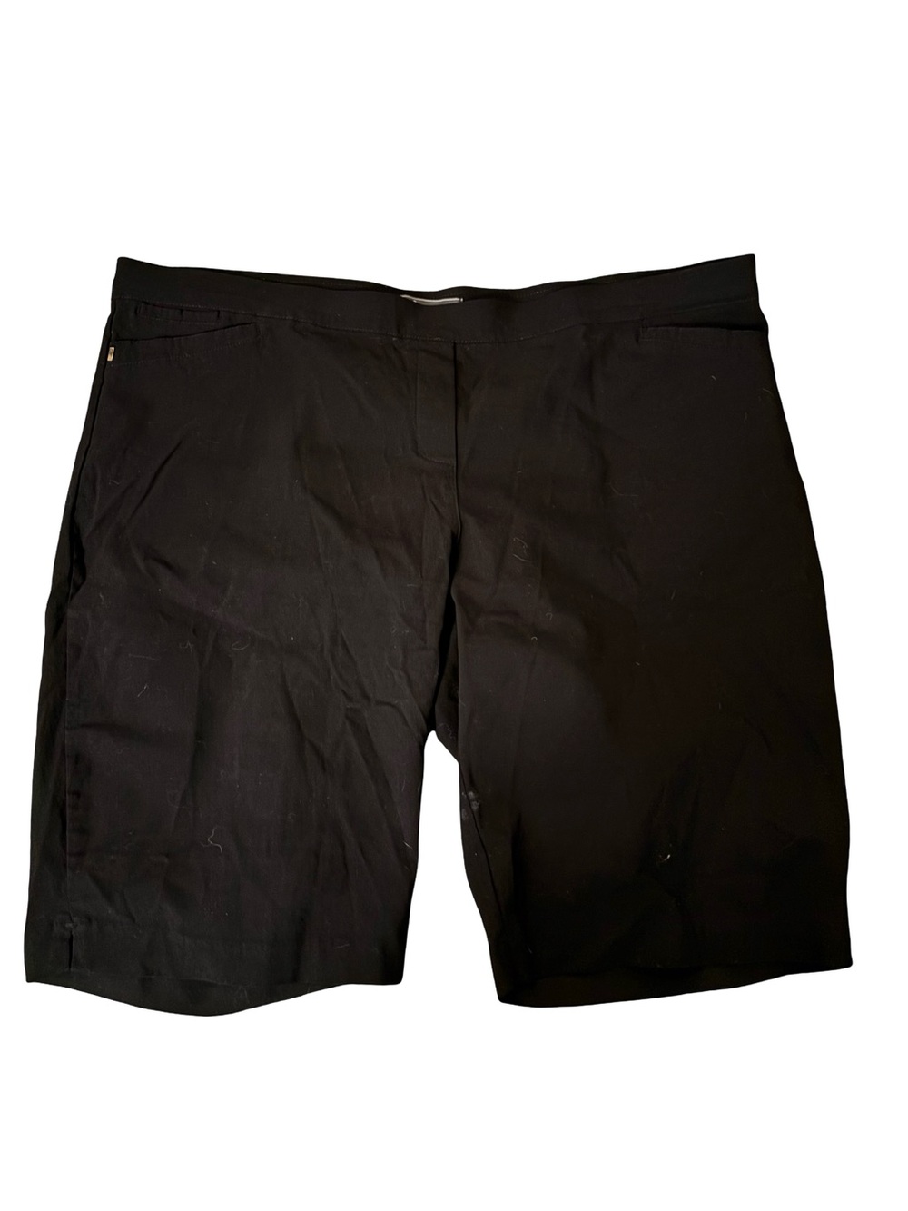 89th & MADISON Woman’s Black Shorts 20